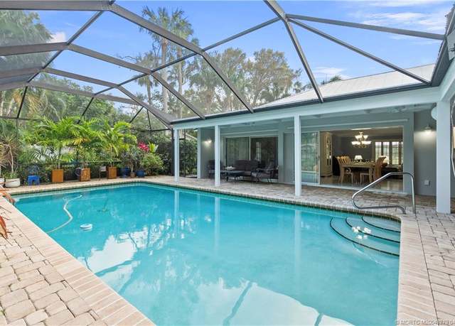 Property at 20 Banyan Rd, Stuart, FL 34996, 4 beds, 3 baths