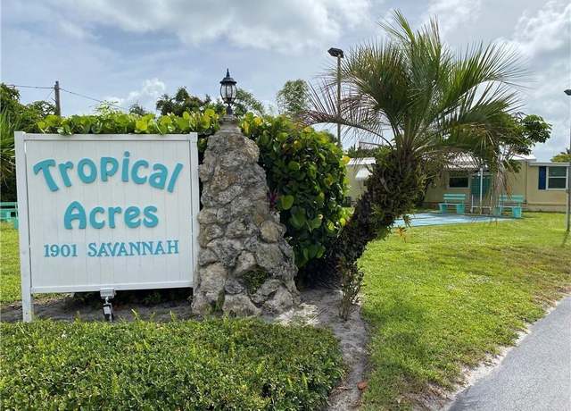 Property at 331 Tropicalia Ln NE, Jensen Beach, FL 34957