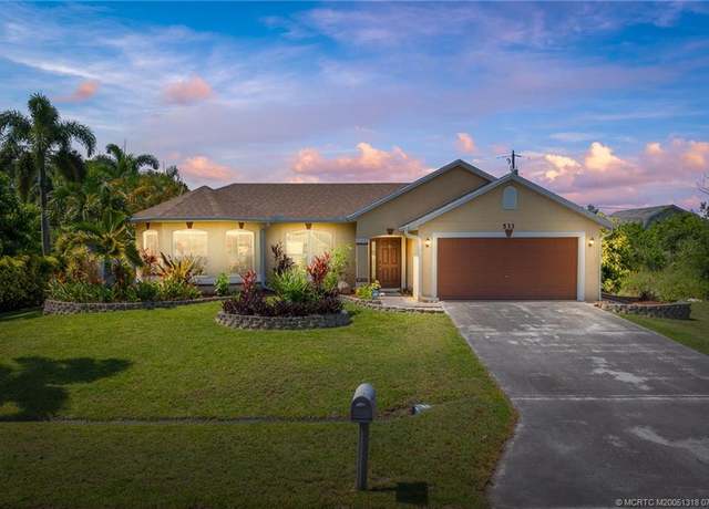Property at 533 SW Kaabe Ave, Port St Lucie, FL 34953, 3 beds, 2 baths