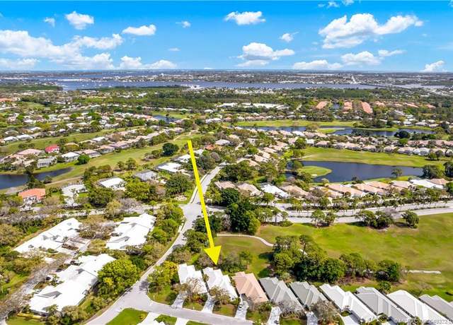 Property at 2299 SW Brookwood Ln, Palm City, FL 34990, 3 beds, 2 baths