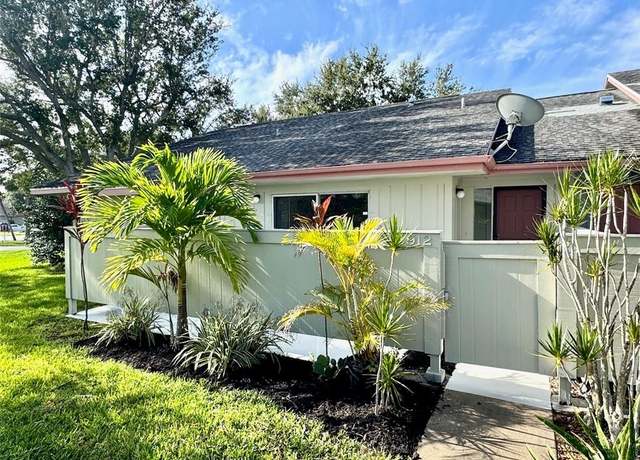 Property at 3912 NW Cinnamon Tree Cir, Jensen Beach, FL 34957, 2 beds, 2 baths