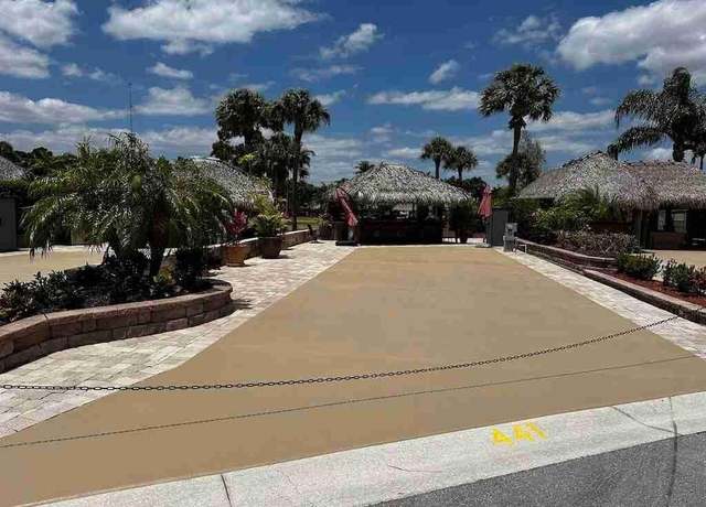 Property at 441 NW Sandtrap Ln, Port Saint Lucie, FL 34986