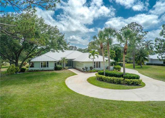 Property at 4674 SW Bermuda Way, Palm City, FL 34990, 3 beds, 2.5 baths