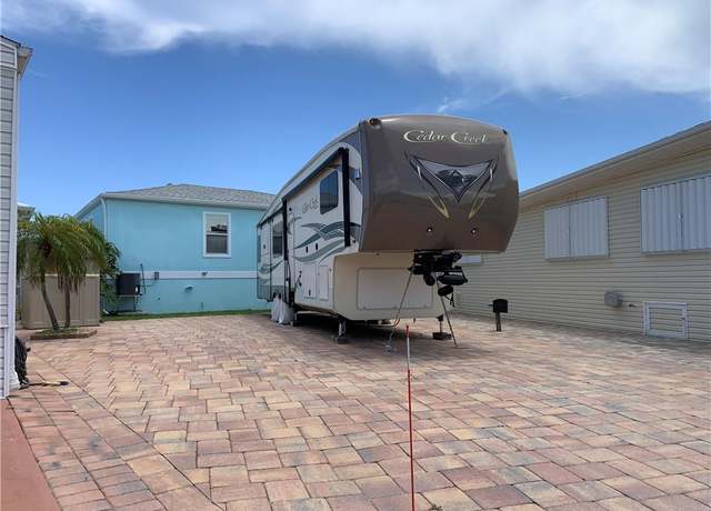 Property at 1367 Nettles Blvd, Jensen Beach, FL 34957