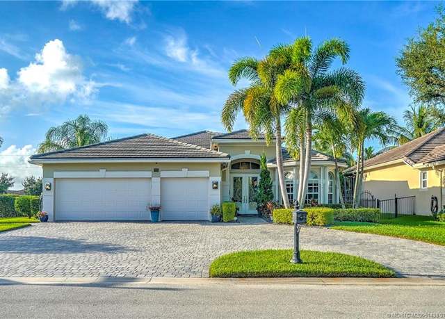 Property at 771 SW River Bend Cir, Stuart, FL 34997, 3 beds, 3 baths