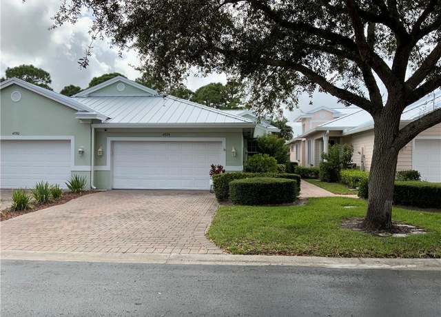 Property at 4524 SE Bridgetown Ct, Stuart, FL 34997, 3 beds, 2 baths