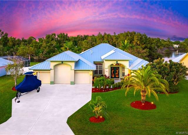 Property at 1477 SE Westmoreland Blvd, Port Saint Lucie, FL 34952, 4 beds, 3 baths