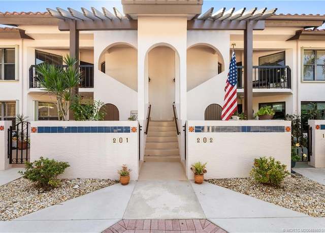 Property at 6130 SE Martinique Dr #201, Stuart, FL 34997, 2 beds, 2 baths