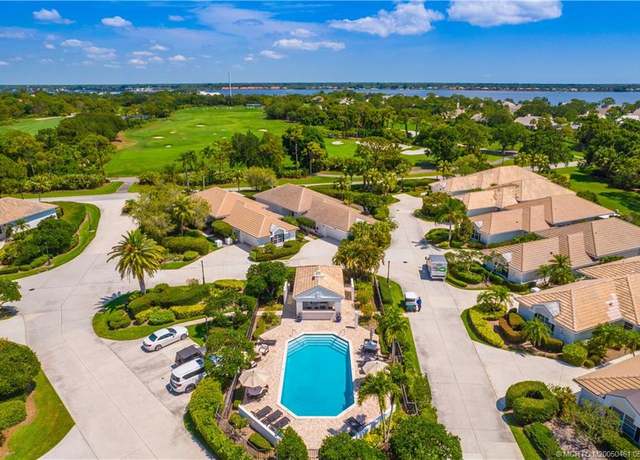 Property at 2203 NW Seagrass Dr, Palm City, FL 34990, 3 beds, 2.5 baths
