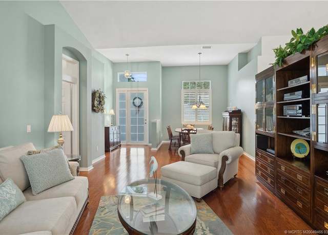 Property at 558 SE Southwood Trl, Stuart, FL 34997, 3 beds, 2 baths