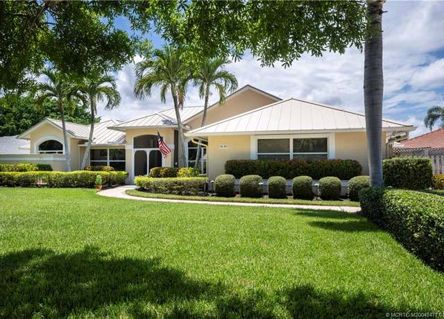 Property at 1881 NE Crabtree Ln, Jensen Beach, FL 34957, 4 beds, 2.5 baths