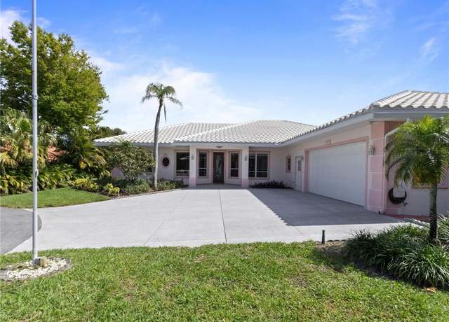 Property at 10321 SE Bluefish Ct SE, Hobe Sound, FL 33455, 3 beds, 3 baths