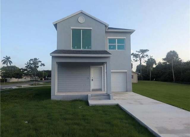 Property at 2565 SE Bonita St, Stuart, FL 34997, 6 beds, 4 baths