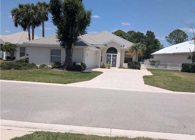 Property at 7756 SE Bay Cedar Cir, Hobe Sound, FL 33455, 3 beds, 2 baths