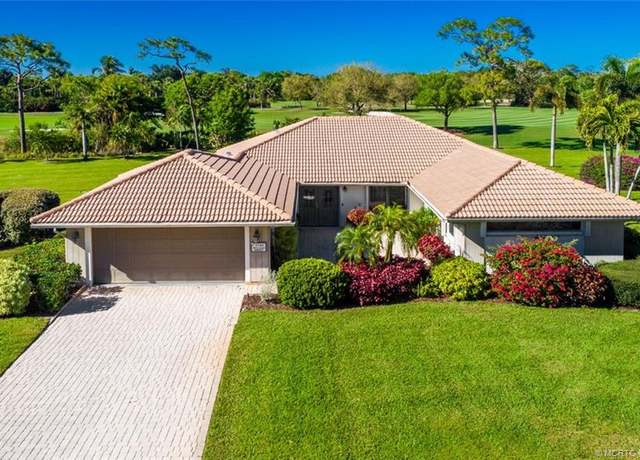 Property at 4782 SW Aberdeen Cir, Palm City, FL 34990, 3 beds, 2.5 baths