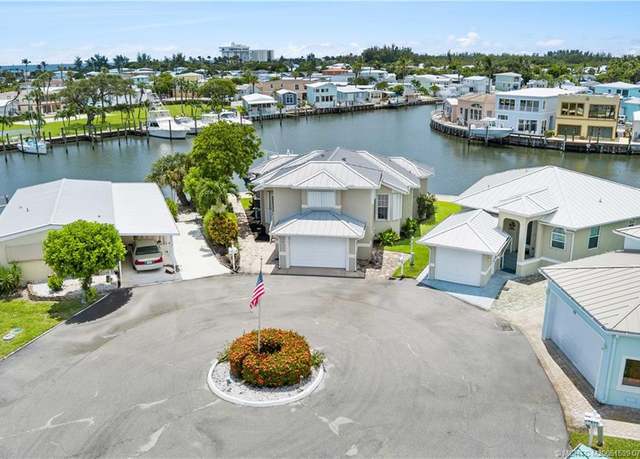 Property at 10751 S Ocean Dr Unit A8, Jensen Beach, FL 34957, 3 beds, 2 baths