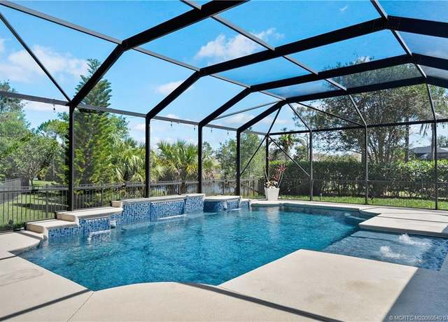 Property at 324 SW Sun Cir, Palm City, FL 34990, 4 beds, 3 baths