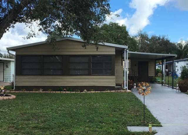 Property at 16237 SW Two Wood Way, Indiantown, FL 34956, 2 beds, 1.5 baths