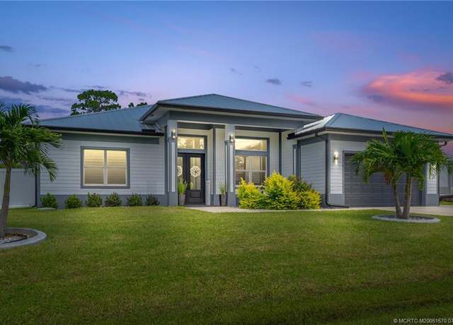 Property at 5476 NW Cambo Ct, Port St Lucie, FL 34986, 4 beds, 3 baths