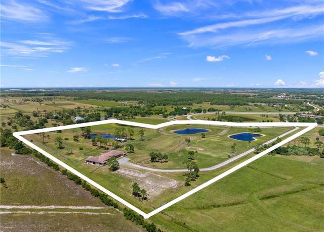 Property at 2393 SW Trailside Path, Stuart, FL 34997, 2 beds, 3 baths
