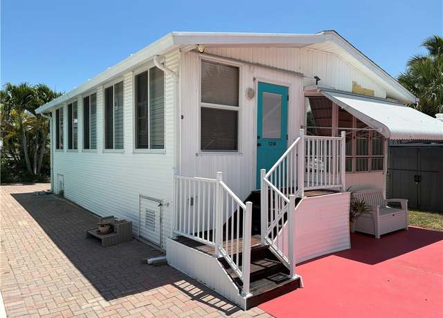 Property at 1214 Nettles Blvd, Jensen Beach, FL 34957, 1 bed, 1 bath