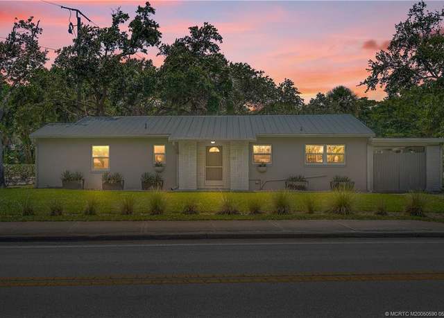 Property at 109 N Sewalls Point Rd, Stuart, FL 34996, 2 beds, 1 bath