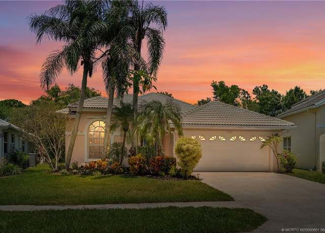 Property at 7221 SE Seagate Ln, Stuart, FL 34997, 3 beds, 2 baths