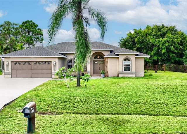 Property at 111 SW North Danville Cir, Port St Lucie, FL 34953, 3 beds, 2.5 baths