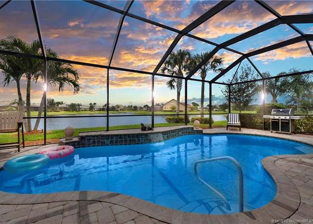 Property at 336 SE Courances Dr, Port St Lucie, FL 34984, 3 beds, 2 baths
