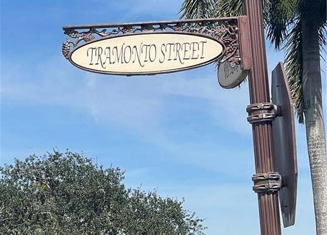 Property at 9 SE Tramonto St, Port Saint Lucie, FL 34984