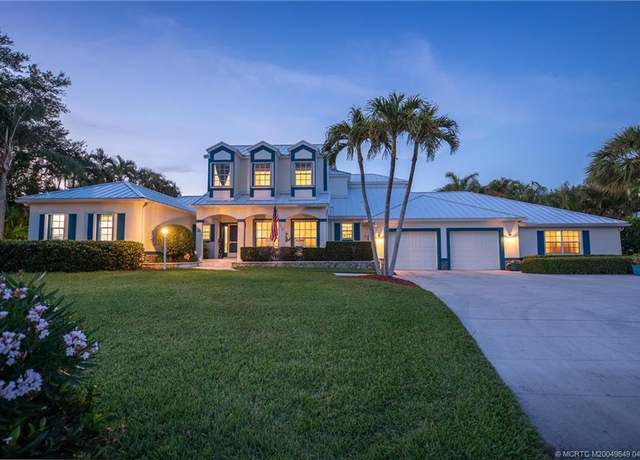 Property at 62 SW Riverway Blvd, Palm City, FL 34990, 5 beds, 4.5 baths