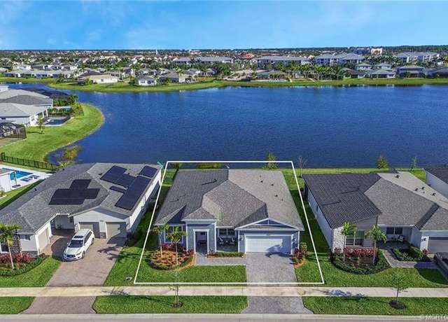 Property at 11532 SW Lyra Dr, Port Saint Lucie, FL 34987, 3 beds, 2 baths