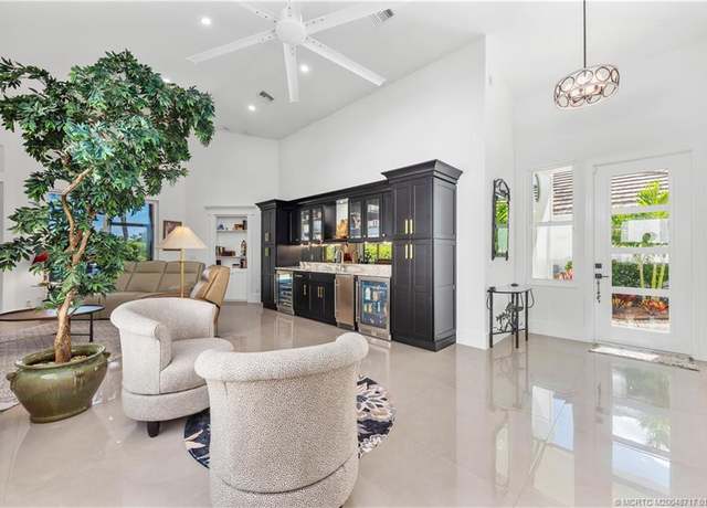 Property at 2253 NW Seagrass Dr, Palm City, FL 34990, 3 beds, 2.5 baths