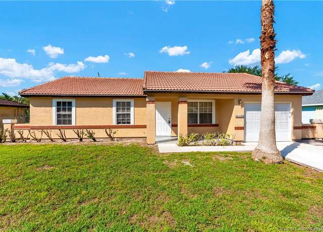 Property at 2832 SW Ann Arbor Rd, Port Saint Lucie, FL 34953, 3 beds, 2 baths