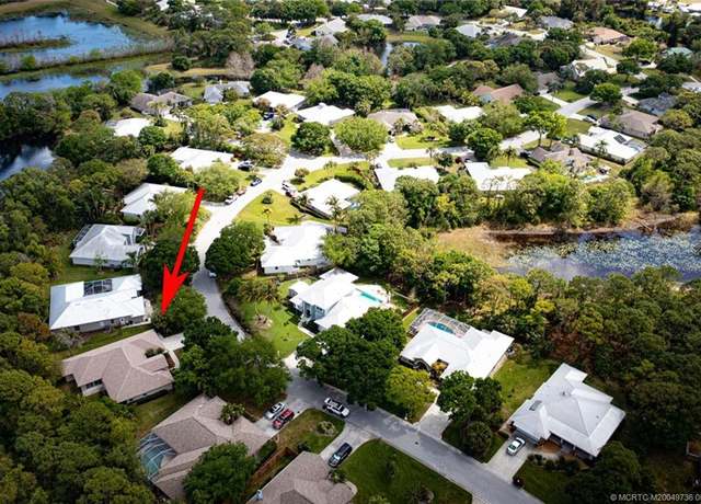 Property at 582 SE Southwood Trl, Stuart, FL 34997, 4 beds, 2 baths