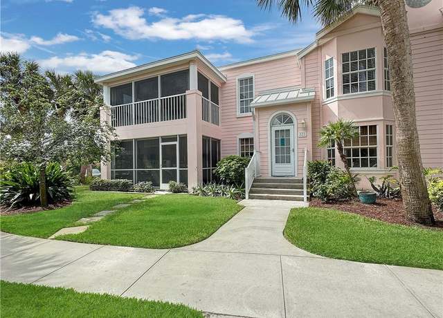 Property at 401 NE Plantation Rd #322, Stuart, FL 34996, 2 beds, 2 baths