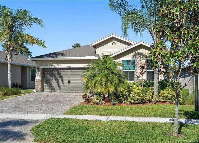 Property at 5769 SE Pinehurst Trl, Hobe Sound, FL 33455, 4 beds, 2 baths