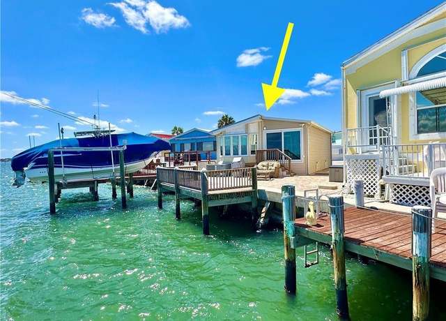 Property at 1240 Nettles Blvd, Jensen Beach, FL 34957, 2 beds, 1.5 baths