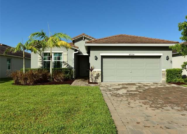 Property at 4554 NW King Ct, Jensen Beach, FL 34957, 3 beds, 2 baths