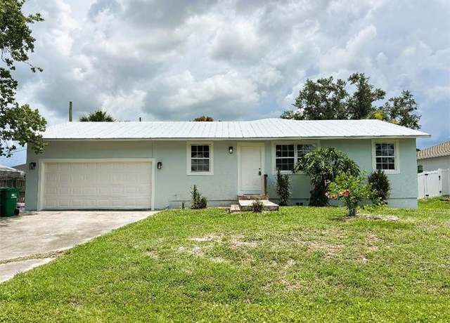 Property at 795 Rolling Hill Dr, Sebastian, FL 32958, 3 beds, 2 baths