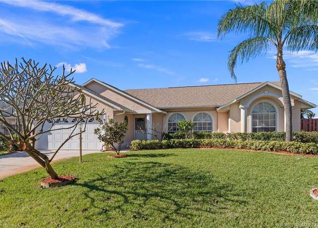 Property at 917 NE Maranta Terrado, Jensen Beach, FL 34957, 3 beds, 2 baths