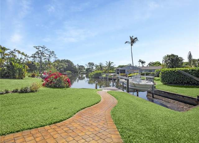 Property at 1580 NW Lakeside Trl, Stuart, FL 34994, 3 beds, 2 baths