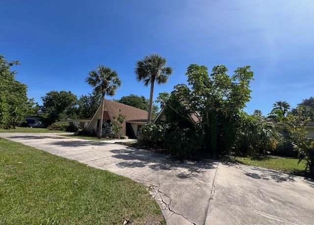 Property at 800 28th Ave, Vero Beach, FL 32960, 6 beds, 4 baths