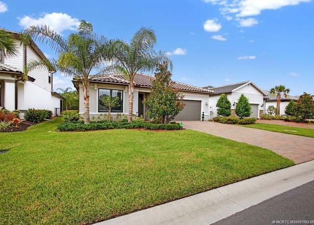 Property at 516 SE Villandry Way, Port St Lucie, FL 34984, 4 beds, 2 baths