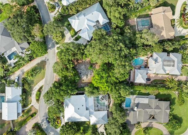 Property at 27 Rio Vista Dr, Stuart, FL 34996
