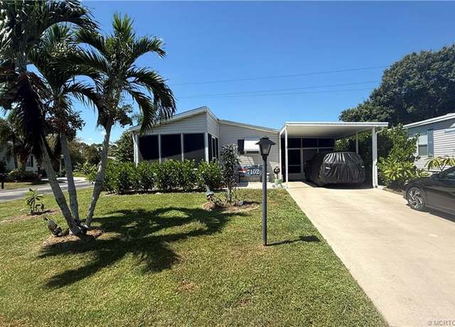Property at 7102 SE Yellowood Ln, Stuart, FL 34994, 2 beds, 2 baths