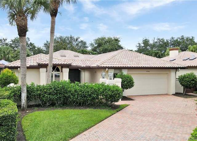 Property at 6384 SE Ironwood Cir, Stuart, FL 34997, 3 beds, 2.5 baths