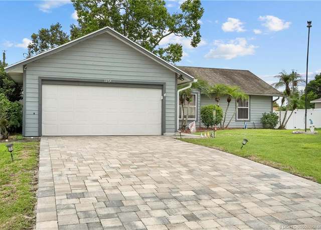 Property at 1074 SW Jennifer Ter, Port St Lucie, FL 34953, 2 beds, 2 baths