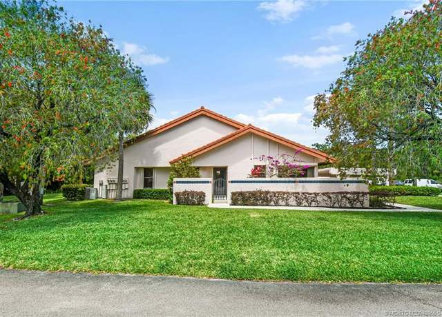 Property at 3401 SE Martinique Trce #101, Stuart, FL 34997, 2 beds, 2 baths