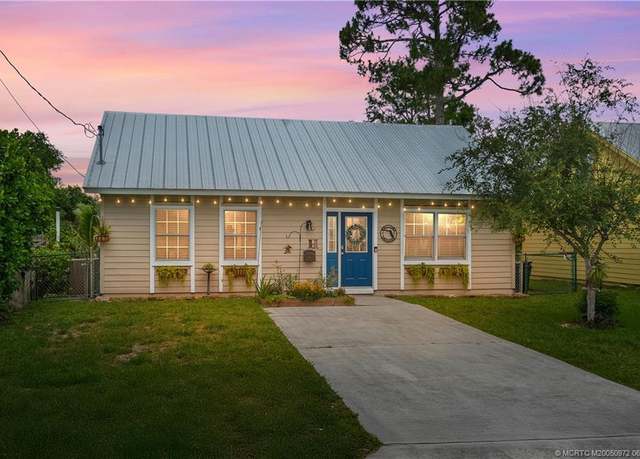 Property at 5550 SE Colee Ave, Stuart, FL 34997, 4 beds, 2 baths